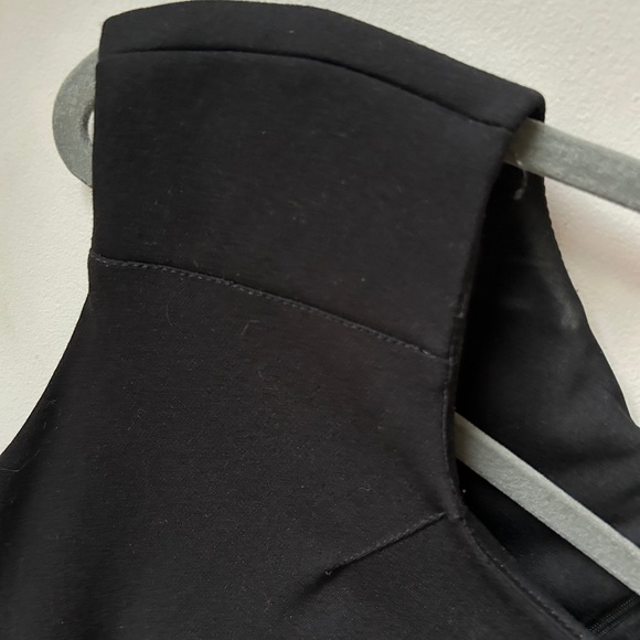 Frank Lyman Design classic black dress - size 14 - Picture 6 of 7